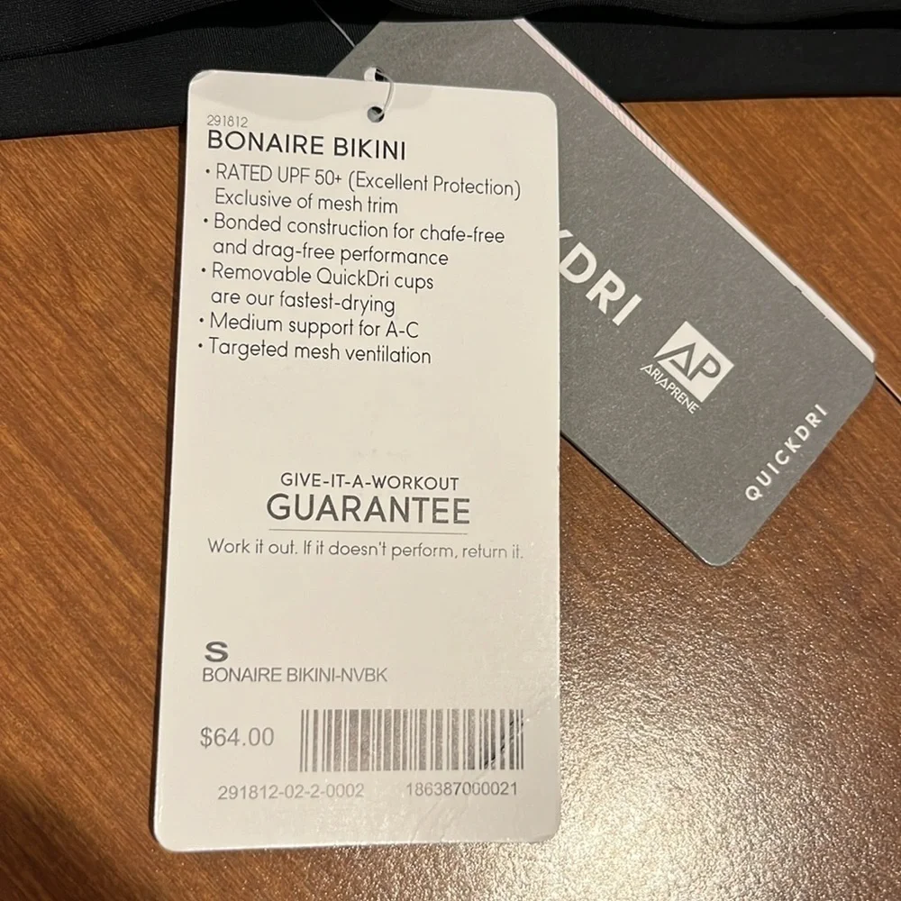 NWT Athleta Bonaire Bikini Top Navy/Black Size Small.
